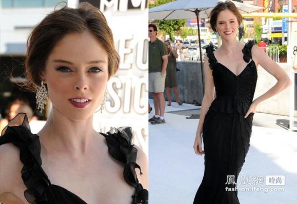 ��־����PͼŮģ������ Ļ��ϸ���ع�