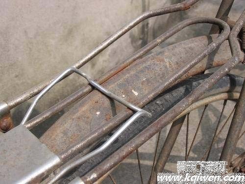 ��������ɬ���ؼ۳��۰���һ��