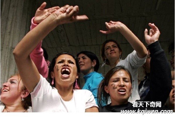 �������Ů�Ӽ���ѡ��ʵ¼